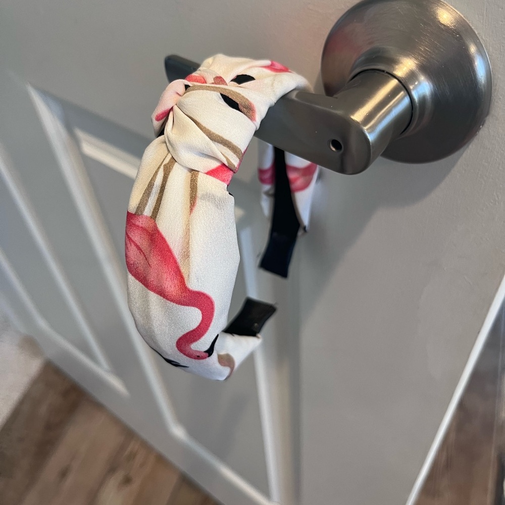 NWOT Top Knot Cloth Headband; handmade